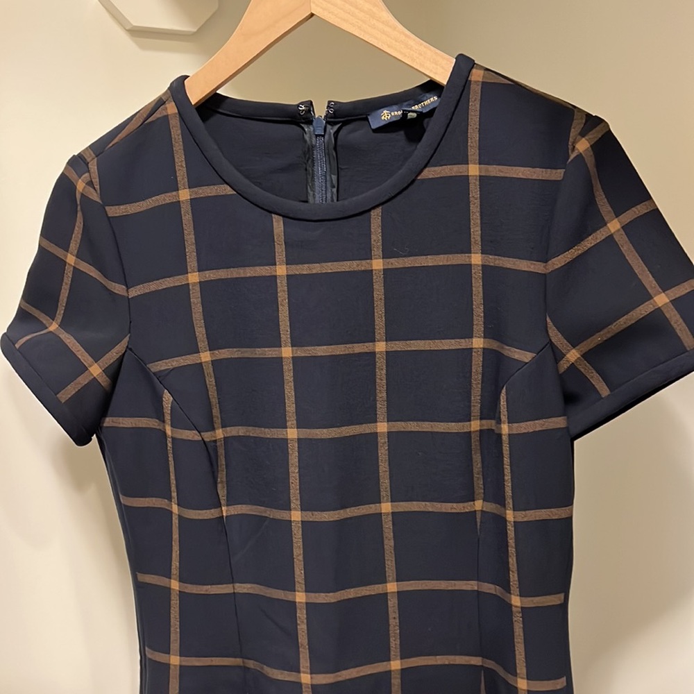 Brooks Brothers Sz 4